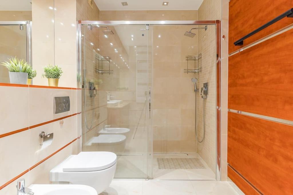 Golden Apartments An Hryniewickiego 6A Гдиня Екстериор снимка