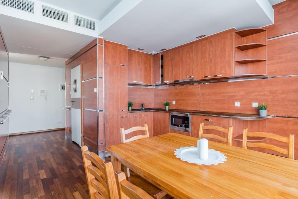 Golden Apartments An Hryniewickiego 6A Гдиня Екстериор снимка
